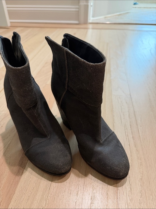 rag & bone Shoes - Size 37 rag & bone distressed grey newbury Suede Ankle Booties with Block Heel